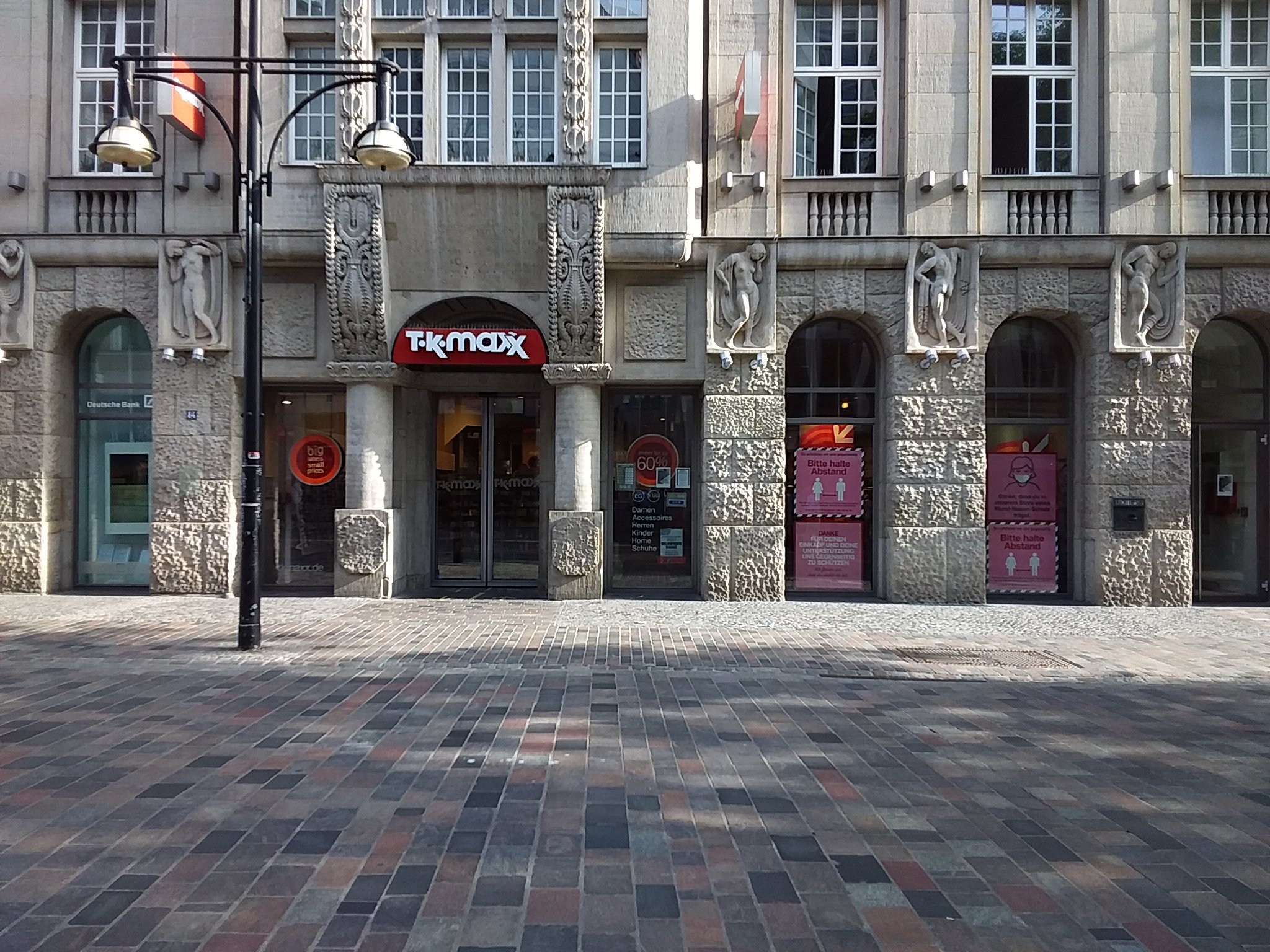 bilder von riccardo e-zigaretten store altstadt E-Zigaretten Shop Erfurt