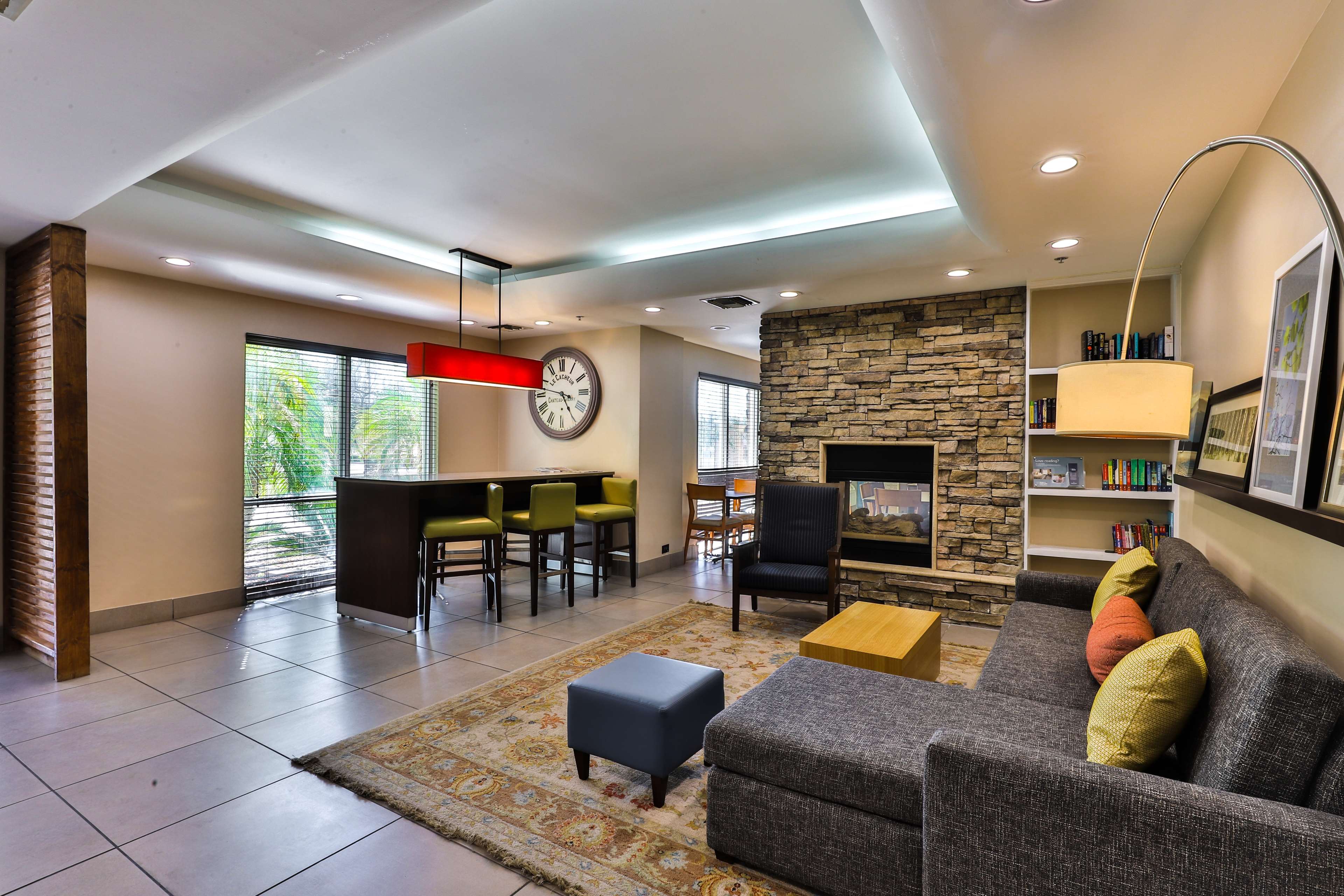 Фото Country Inn & Suites by Radisson, Chandler, Az