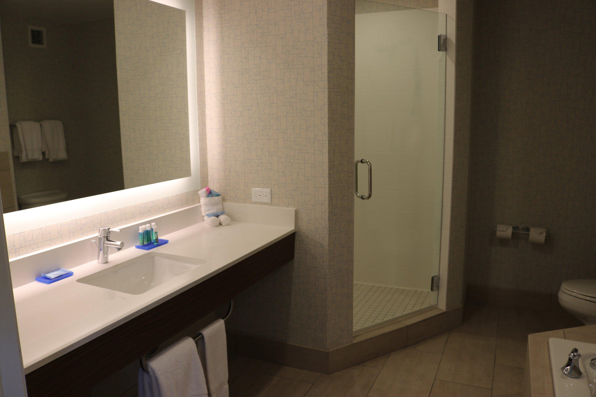 Фото Holiday Inn Express Hotel & Suites El Dorado Hills, an Ihg Hotel