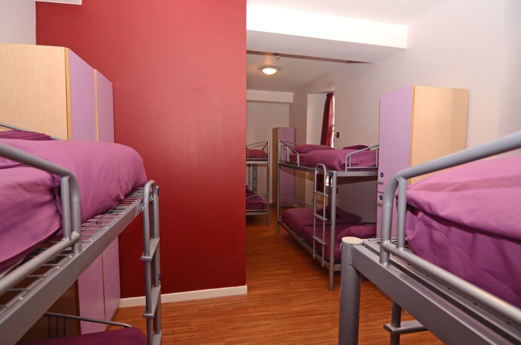 Фото a&o Edinburgh City