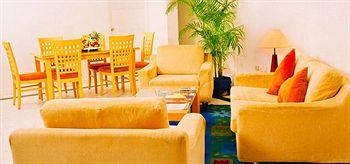 Фото Global Towers Hotel & Apartments