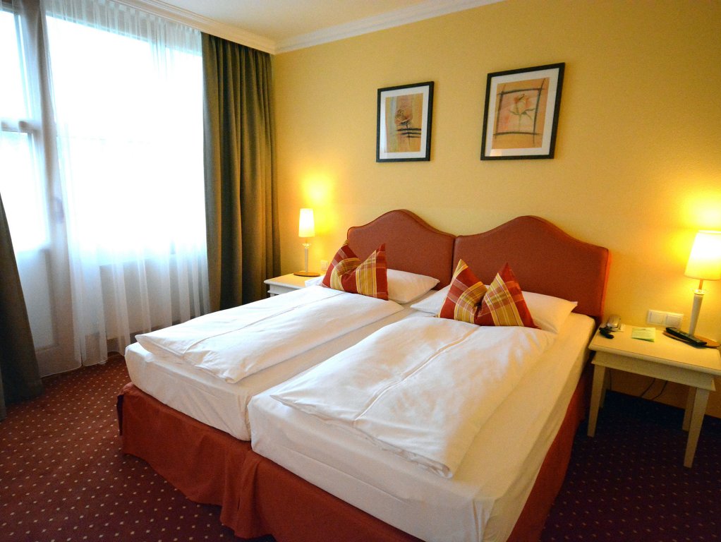 Фото отеля 4