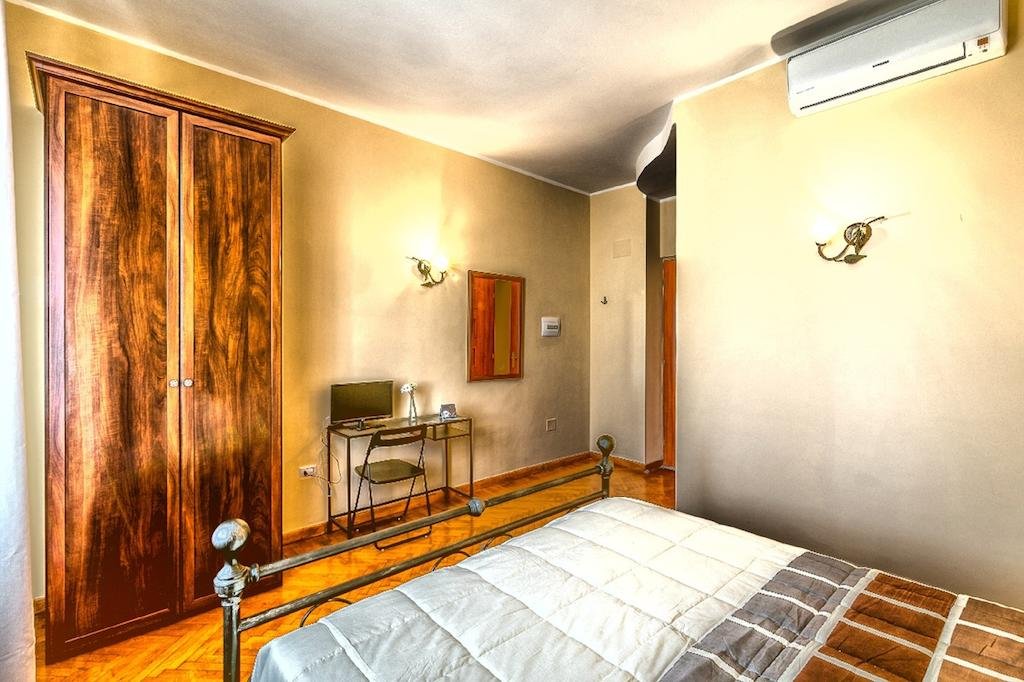 Фото B&b La Torre Dei Re