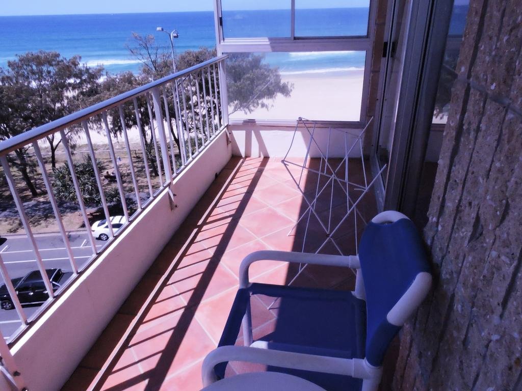 Фото Suntower Holiday Apartments