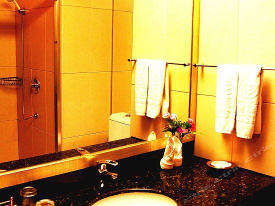 Фото Jinyang Hotel