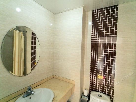 Фото Thank You Hotel