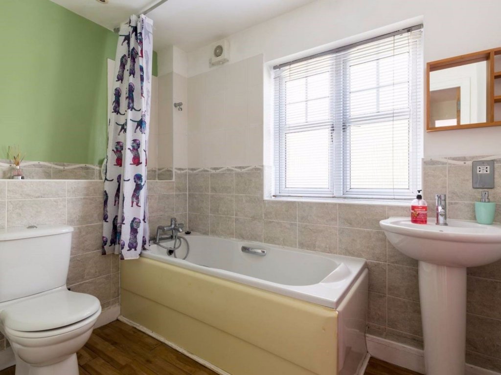 Фото Carisbrook Court