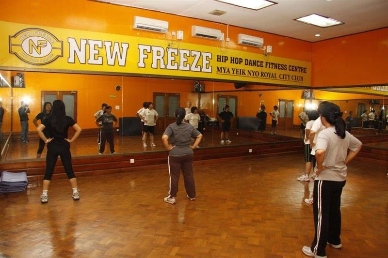 Фото Mya Yeik Nyo Royal Hotel Yangon