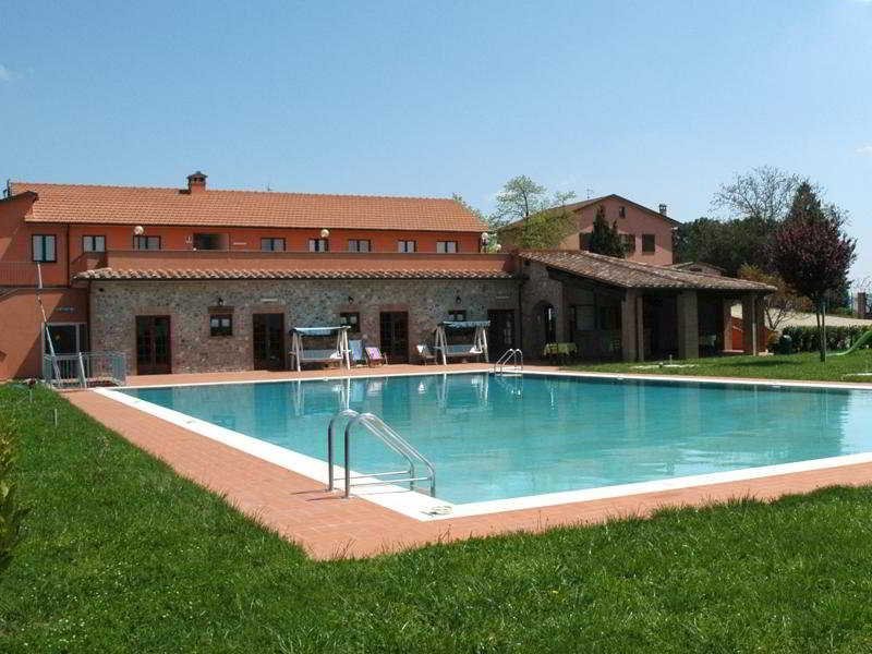 Фото Country Resort Al Poggio dei Papi