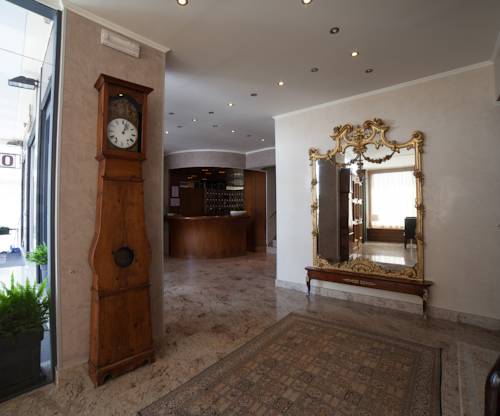 Фото Albergo Miralago