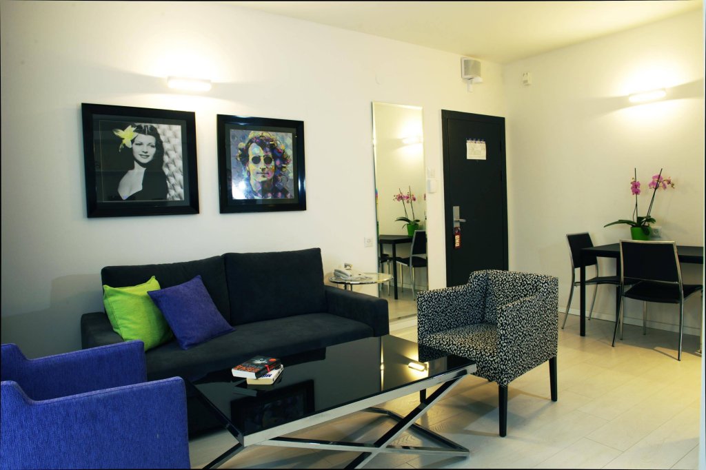 Фото Best Western Regency Suites Hotel