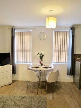 Фото Quora Regent