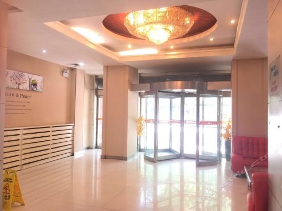 Фото Minzu Hotel