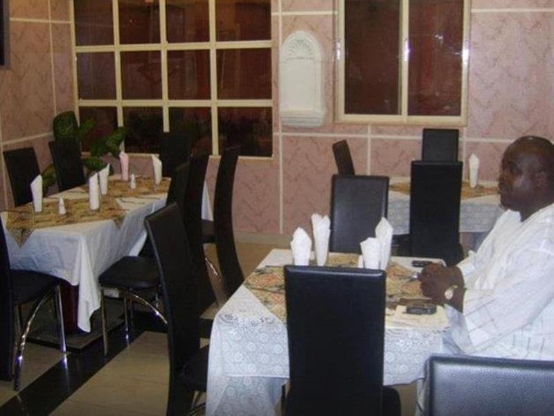 Фото Mayors & Diplomat Suite Gra