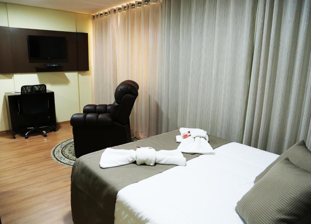 Фото San Diego Suítes Taubaté