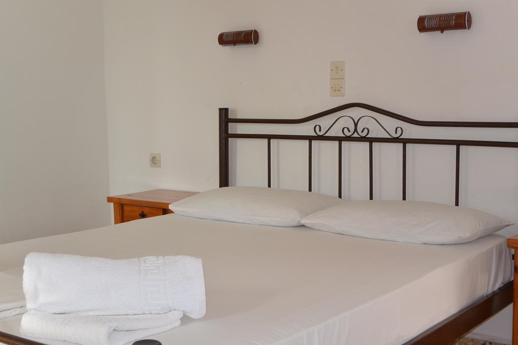 Фото Hotel Hariklia