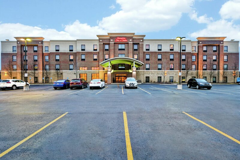 Гостиница Hampton Inn & Suites Detroit-Canton в Кантоне