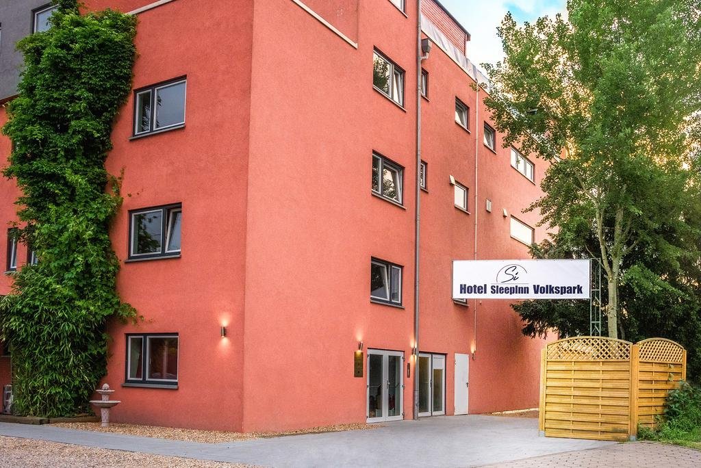 Фото отеля 1