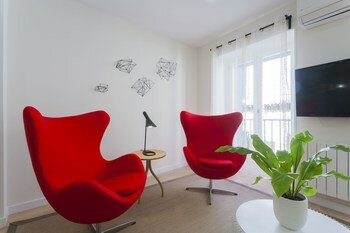 Гостиница Dobo Rooms - Relatores III Apartment в Мадриде