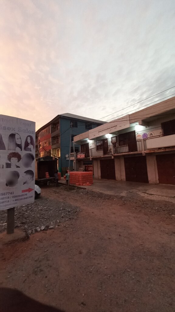 Government ministries, services High Grade Driving Centre, Accra, photo