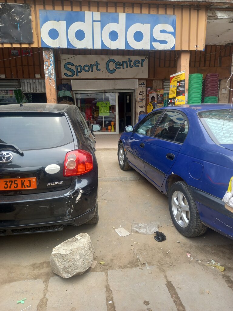 Department store Sport Center, Douala, photo