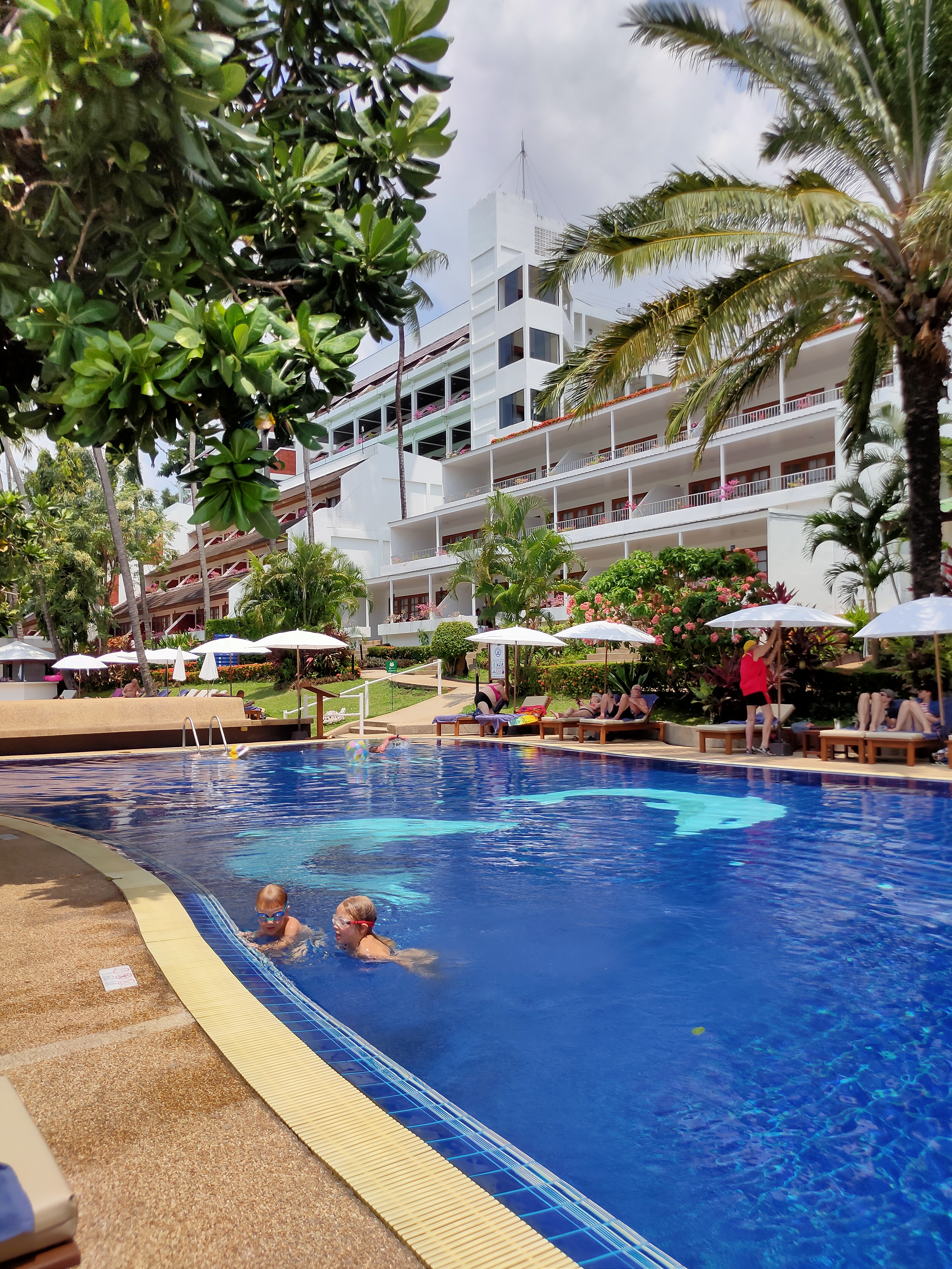 Фото Best Western Phuket Ocean Resort