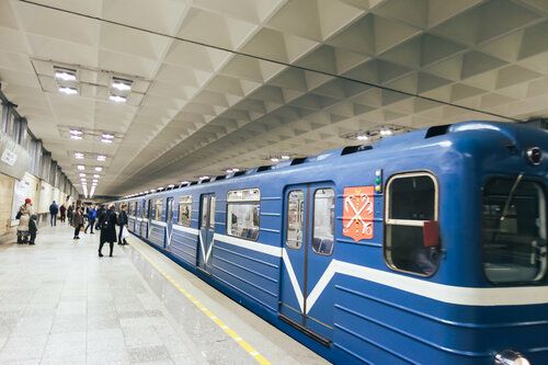 Порно күйеу жігітті өз анасымен ұстады