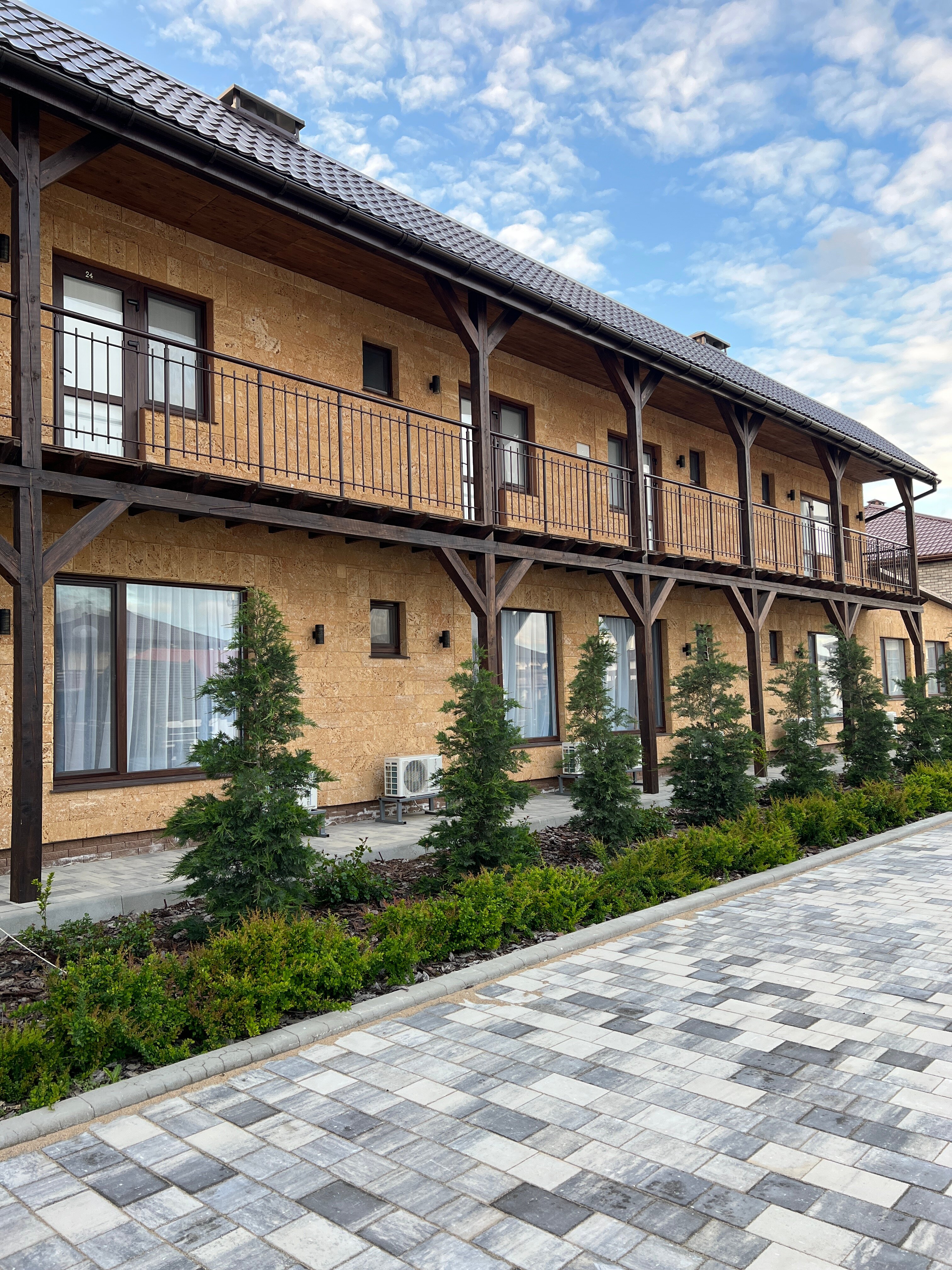 Фото отеля 2