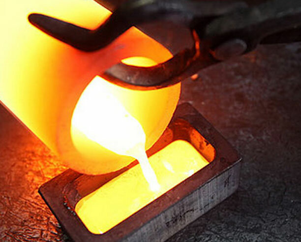 Jewelry workshop Auriz Gold Refinery, Sharjah, photo