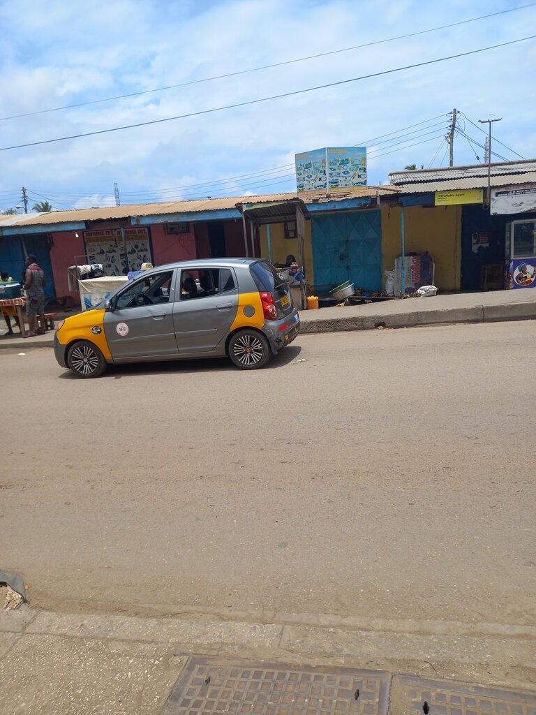 Auto accessories Joprima ent, Accra, photo