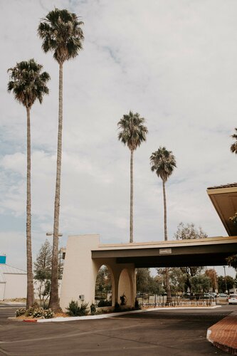 Гостиница Best Western Sonoma Winegrower's Inn в Ронерт Парке