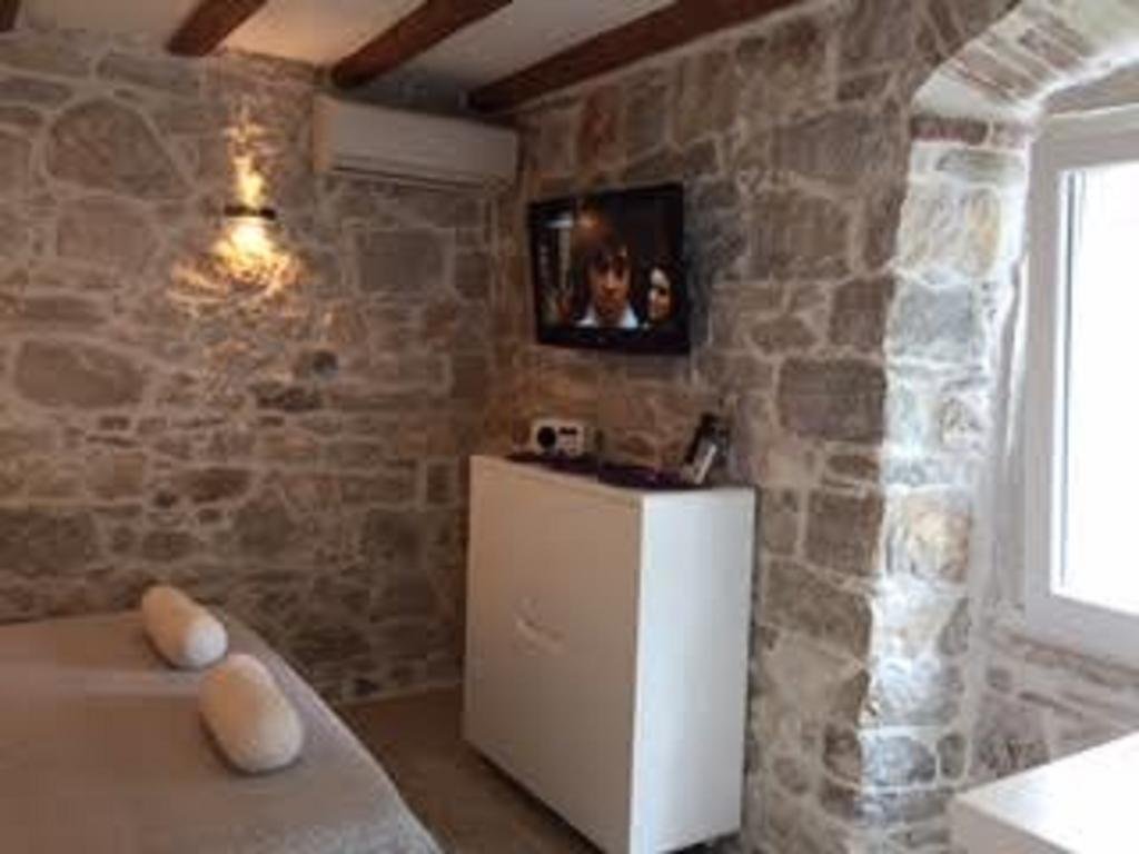 Фото Guest House Laura