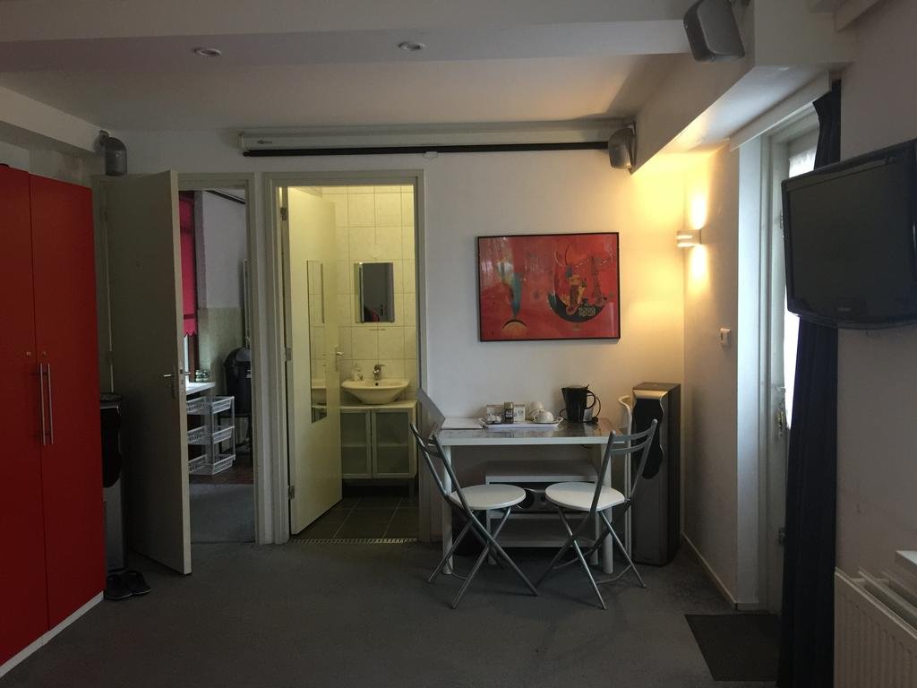 Фото Laag Holland Bed EN Breakfast