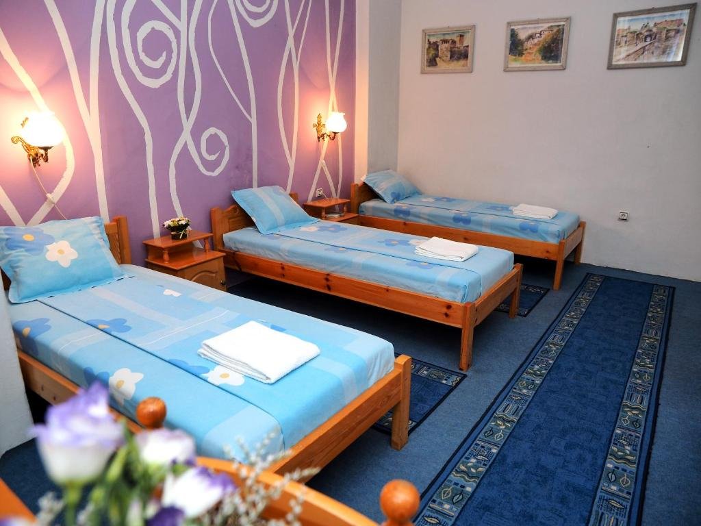 Фото Family Hotel Tangra
