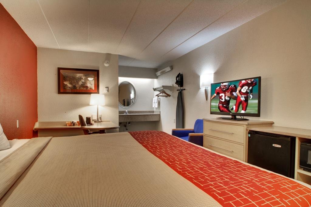 Фото Red Roof Inn Lansing West - Msu