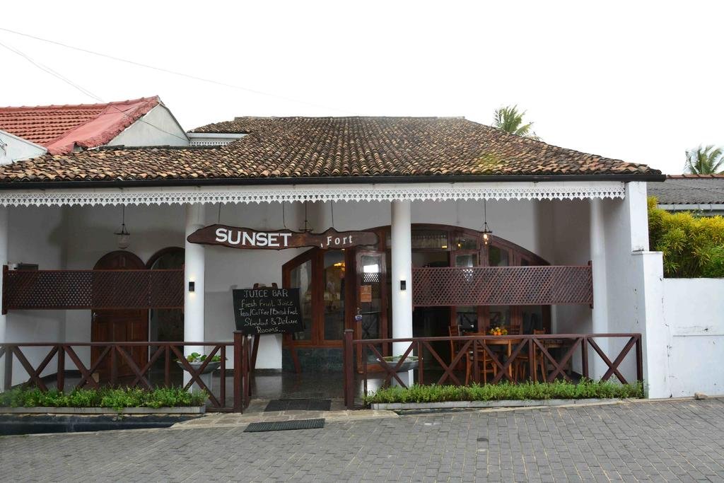 Фото Sunset Fort Hotel