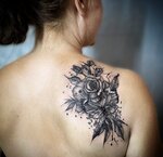 Mom Tattoo (Novlyansky Microdistrict, ulitsa Zelinskogo, 4), salón de tatuajes
