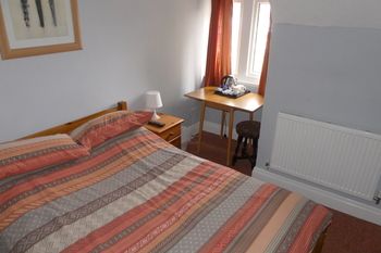 Фото Crosskeys Hotel