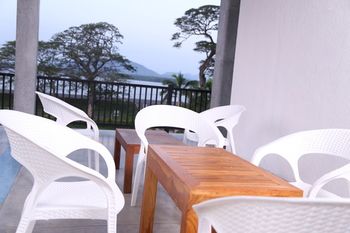 Фото Serene Park Hotel