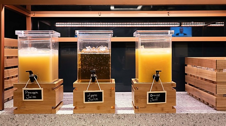 Фото Holiday Inn Express & Suites Queenstown, an Ihg Hotel