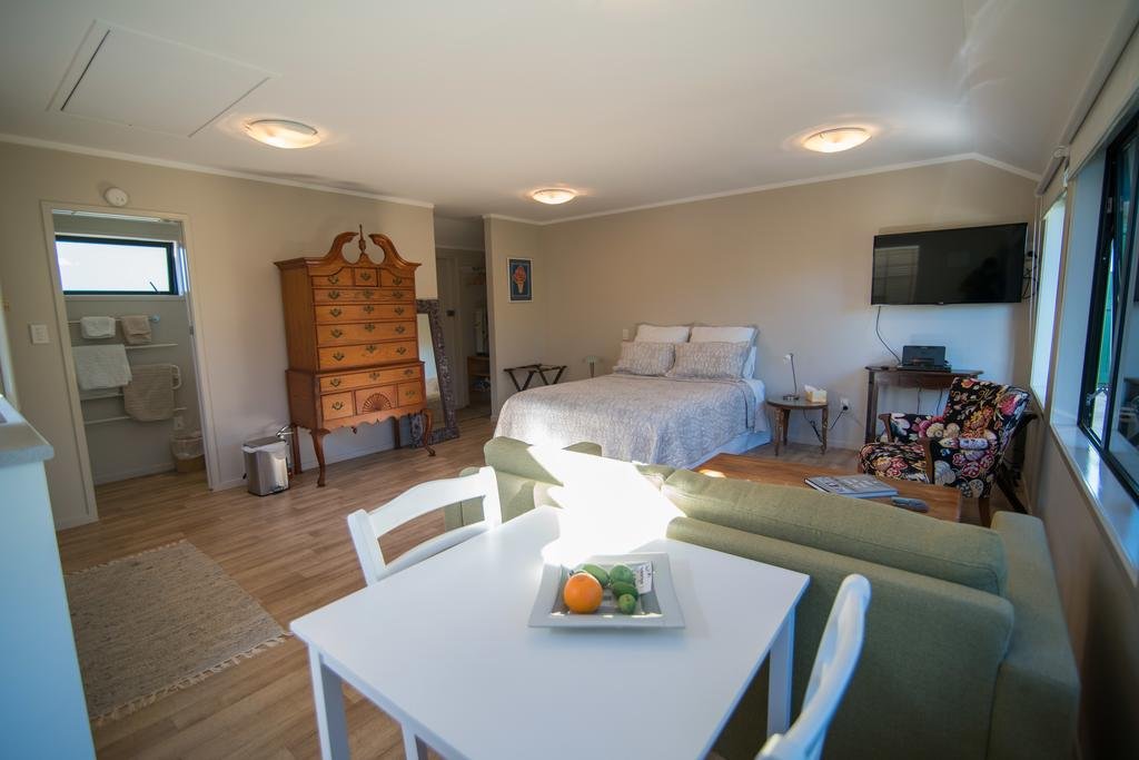 Фото Terry and Cindy's Bed and Breakfast