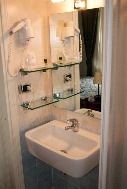 Фото Hotel Aurora