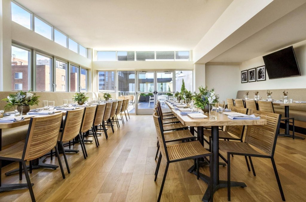 Фото Graduate Madison