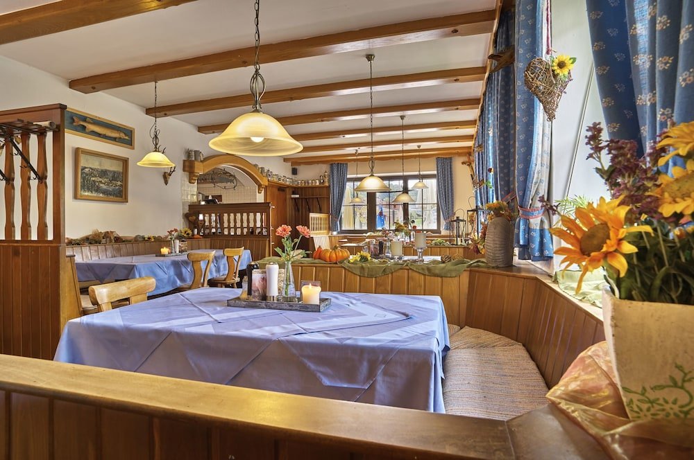 Фото Zum blauen Hecht