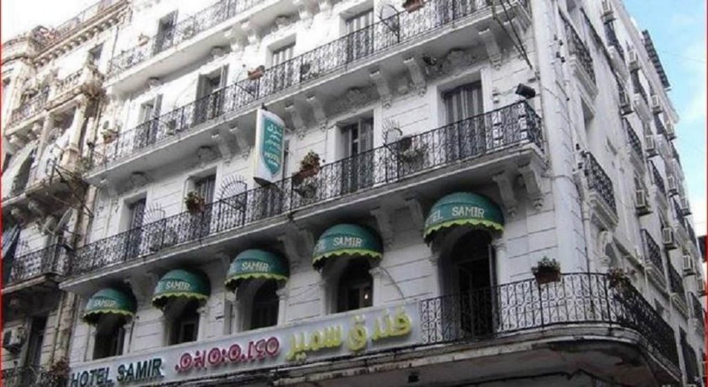 Фото отеля 1