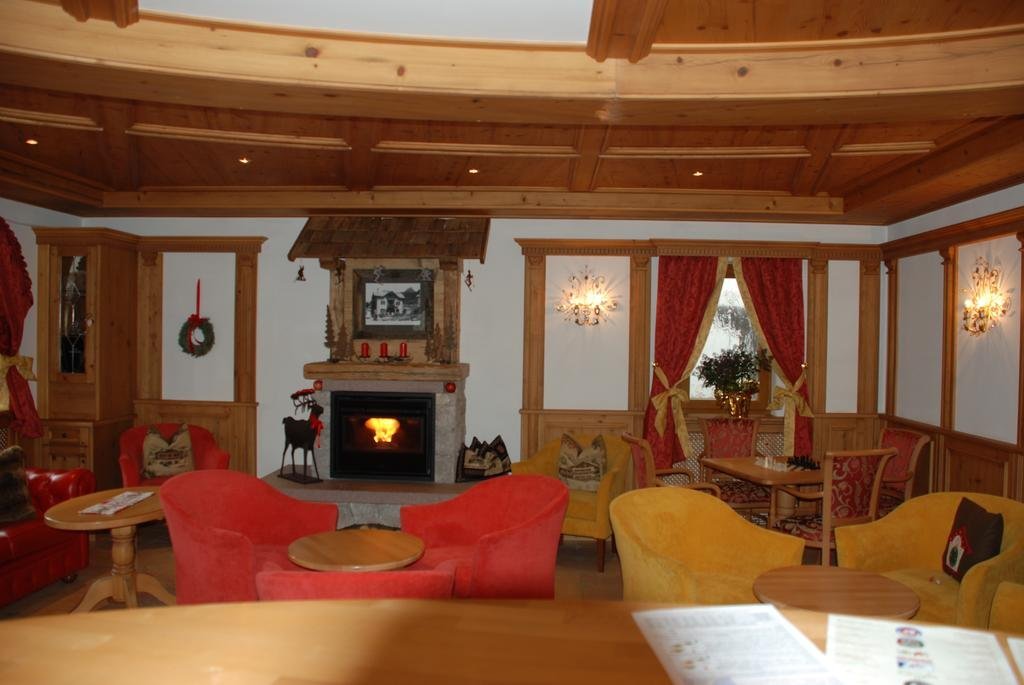 Фото Hotel Flora