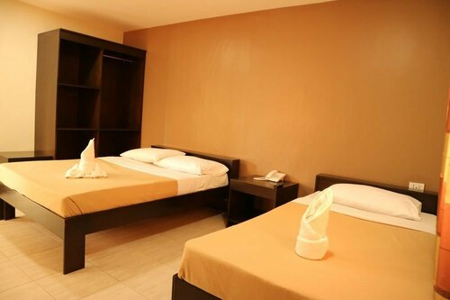 Гостиница Gateway 21 Hotel and Dormitel в Легаспи