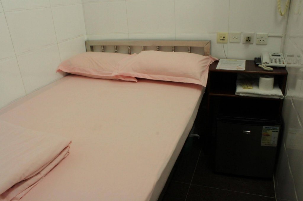 Фото New Chung King Mansion Guest House - Carlton Group of Hostels