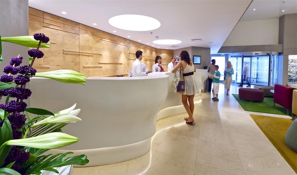 Фото Metropolitan Hotel