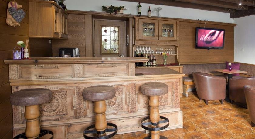 Фото Hotel Altpradl